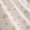 Σορτς πιτζάμας με ραβδώσεις και τύπωμα