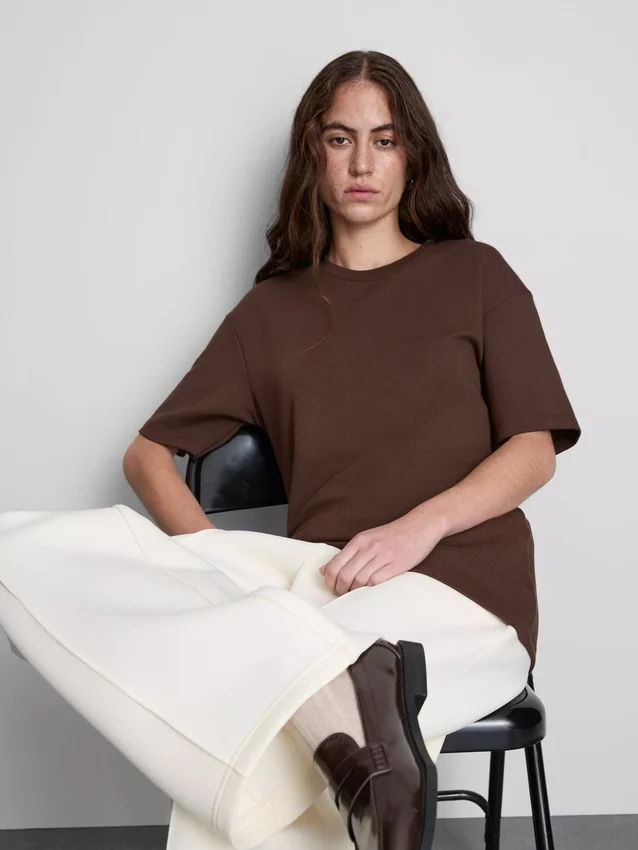 Στενό T-shirt βαρέως βάρους