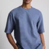 T-shirt με υφή και ευρύχωρο κόψιμο
