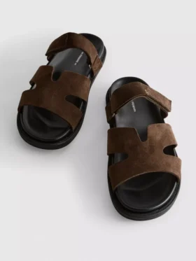 The Edit σανδάλια με κλείσιμο με Velcro της συλλογής