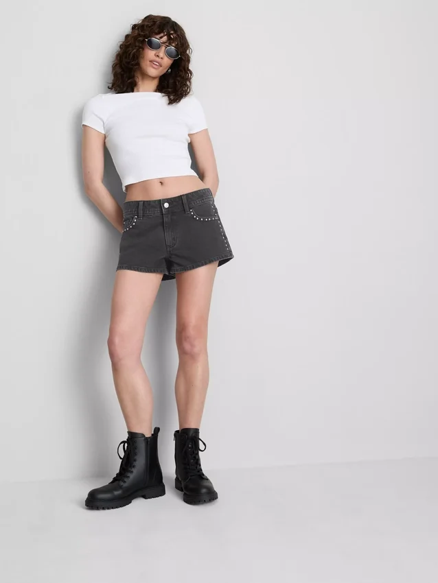 The Primark Scene | Μικρά σορτς από βαμβακερό τζιν με καρφιά