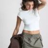 The Primark Scene | Μπλούζα με ανοιχτή πλάτη και κοντά μανίκια