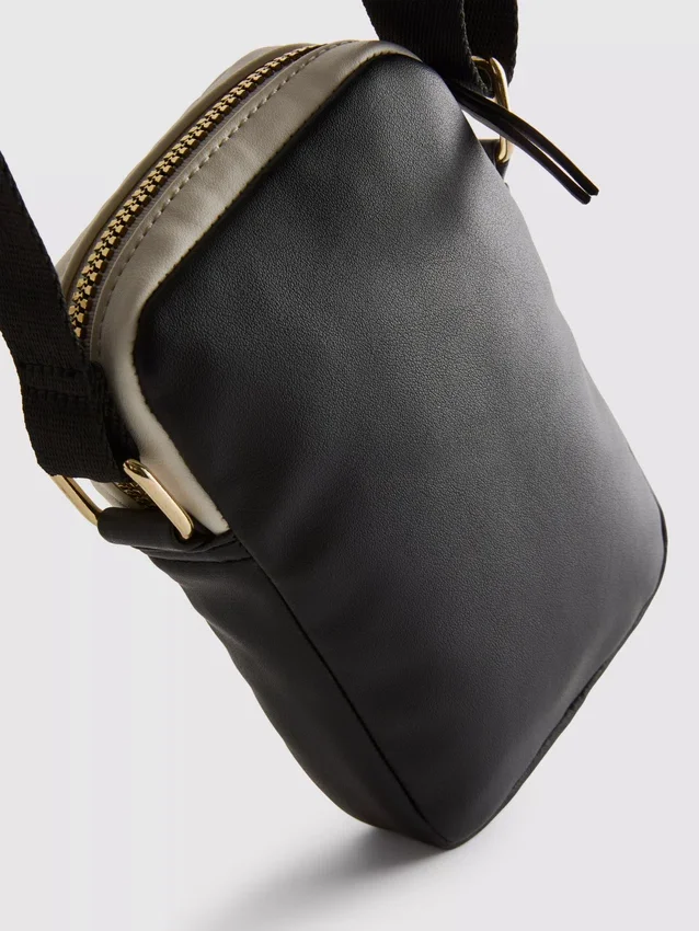 Θήκη κινητού τύπου crossbody με τον Μίκυ Μάους της Disney