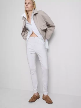 Το απόλυτο skinny τζιν με ψηλή μέση