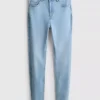 Το απόλυτο skinny τζιν με ψηλή μέση