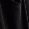 Το μπλουζάκι «The Edit» με λεπτομέρειες στις ραφές