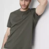 Το T-shirt «The Edit» με στενή εφαρμογή και μερσεριζέ ύφασμα