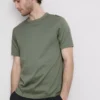 Το T-shirt «The Edit» με στενή εφαρμογή και μερσεριζέ ύφασμα