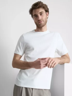 Το T-shirt «The Edit» με στενή εφαρμογή και μερσεριζέ ύφασμα