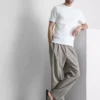 Το T-shirt «The Edit» με στενή εφαρμογή και μερσεριζέ ύφασμα