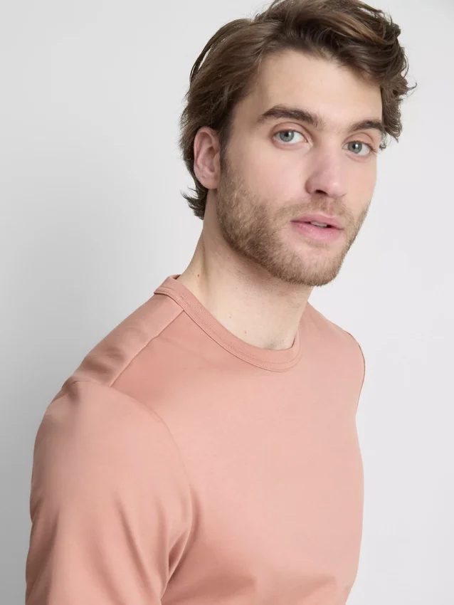 Το T-shirt «The Edit» με στενή εφαρμογή και μερσεριζέ ύφασμα