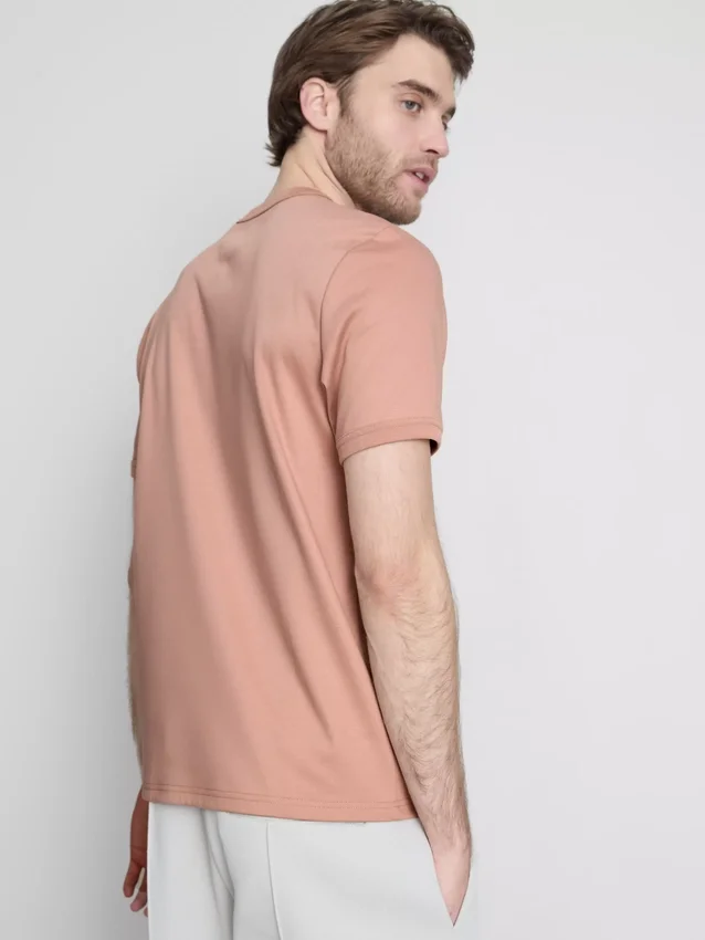 Το T-shirt «The Edit» με στενή εφαρμογή και μερσεριζέ ύφασμα