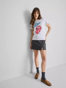 Το βαμβακερό μπλουζάκι με γραφικό των Rolling Stones