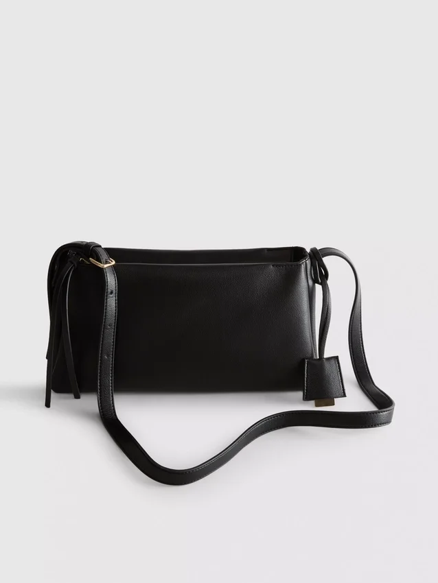 Τσάντα crossbody με διπλό ενισχυτικό τμήμα