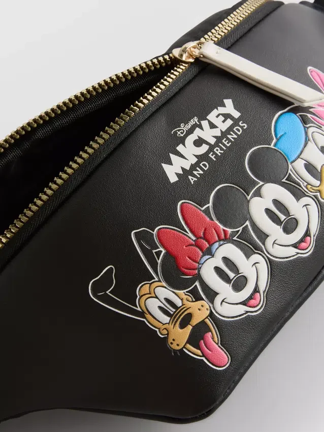 Τσάντα μέσης από συνθετικό δέρμα της Disney με τον Μίκυ και τους φίλους του