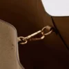 Τσάντα tote με πάνελ από ψεύτικο σουέτ