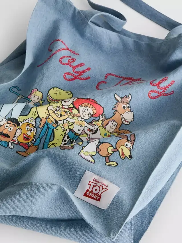 Τσάντα τύπου tote της Disney Pixar με θέμα το «Toy Story»