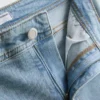 Βαμβακερά τζιν μεσαίου ύψους και φαρδιά πόδια