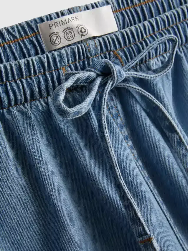 Βαμβακερά τζιν σορτς τύπου jogger