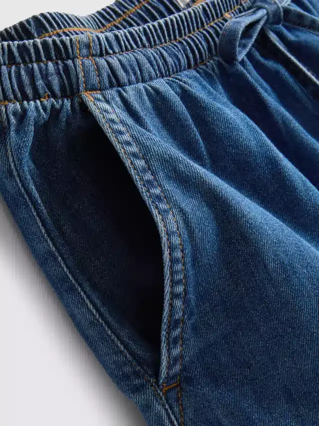 Βαμβακερά τζιν σορτς τύπου jogger