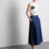 Βαμβακερό παιδικό μπλουζάκι με floral τύπωμα