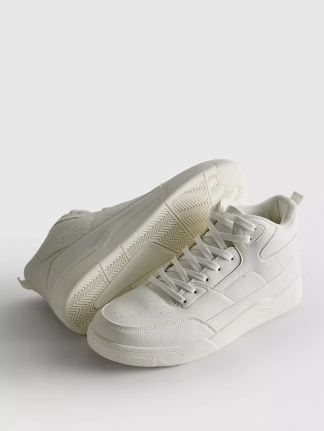 Βασικά αθλητικά Sneakers με ψηλό σώμα