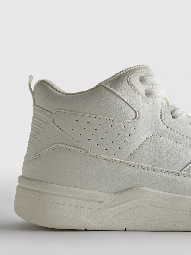 Βασικά αθλητικά Sneakers με ψηλό σώμα
