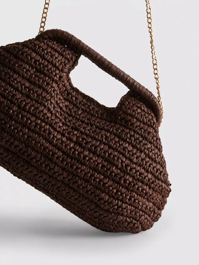 Υφασμένη τσάντα clutch